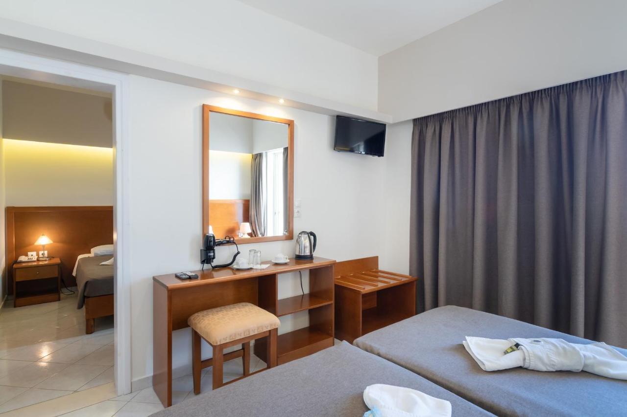 Hiona Holiday Hotel Palekastro Bagian luar foto